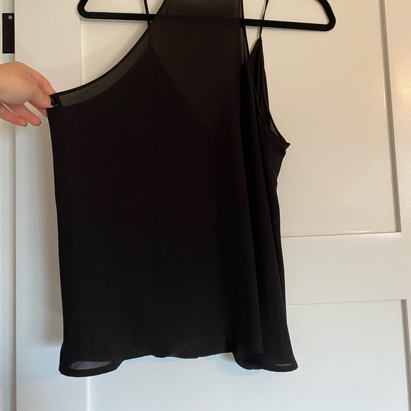 Lush vneck tank top - Picture 2 of 8